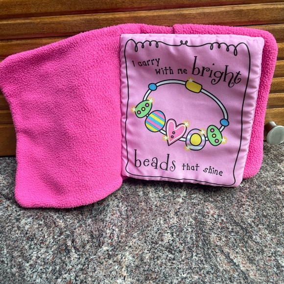 My Pretty Pink Purse Fabric Book - Picture 2 of 5